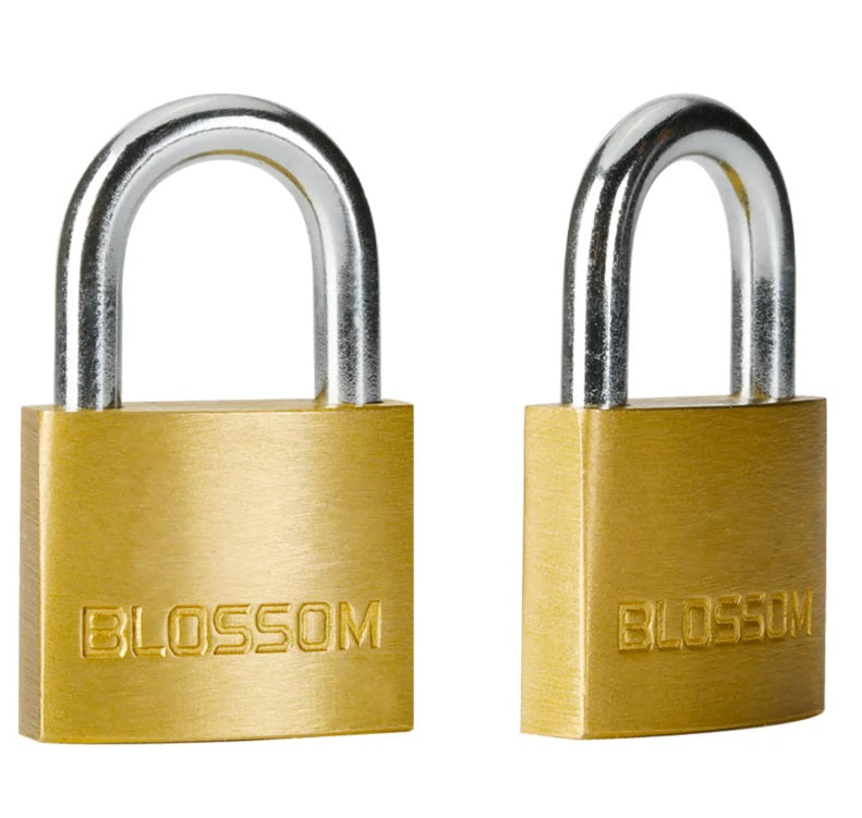 Cadenas en laiton avec 3 clés – vue 2